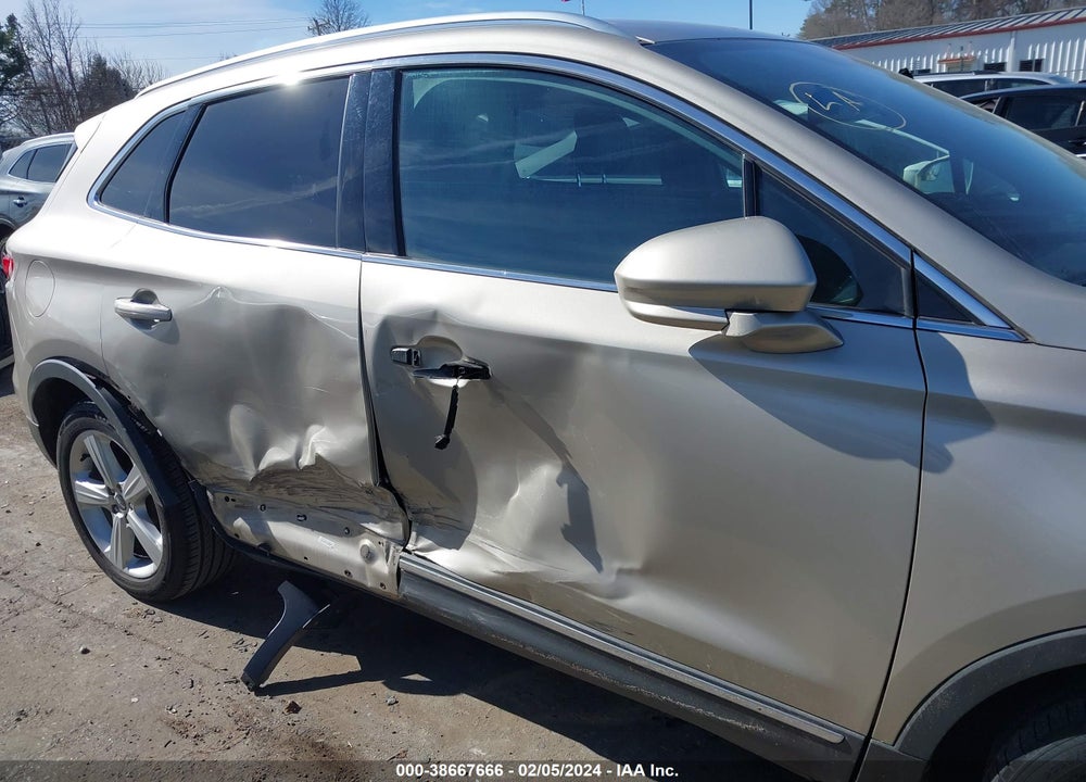 2015 LINCOLN MKC VIN: 5LMCJ1A97FUJ02807
