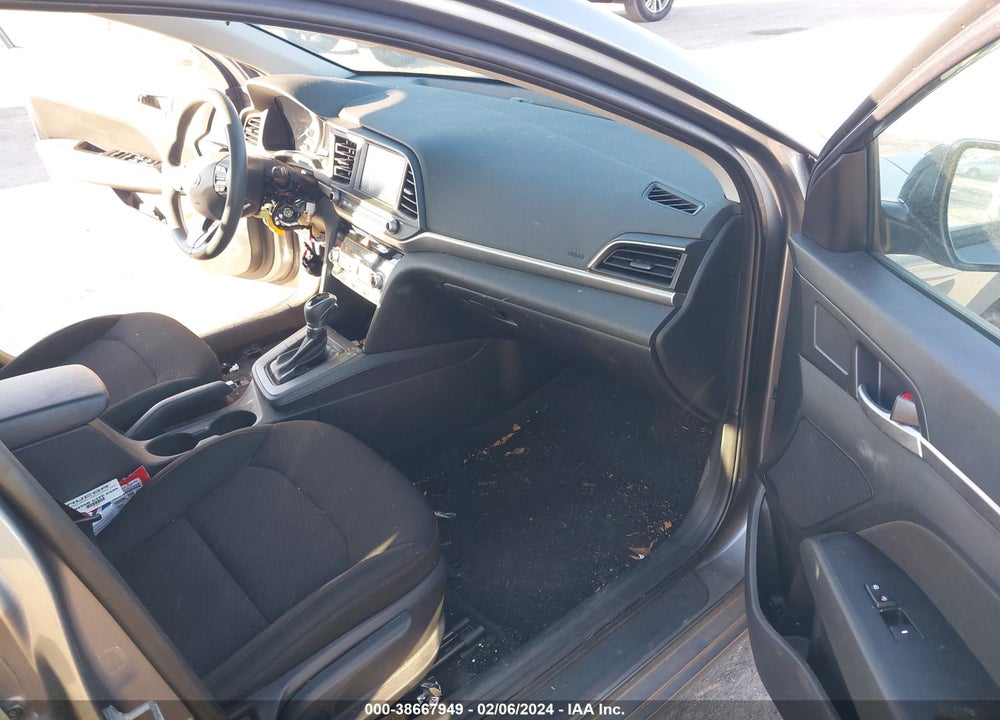 2020 HYUNDAI ELANTRA SEL VIN: 5NPD84LF3LH523909
