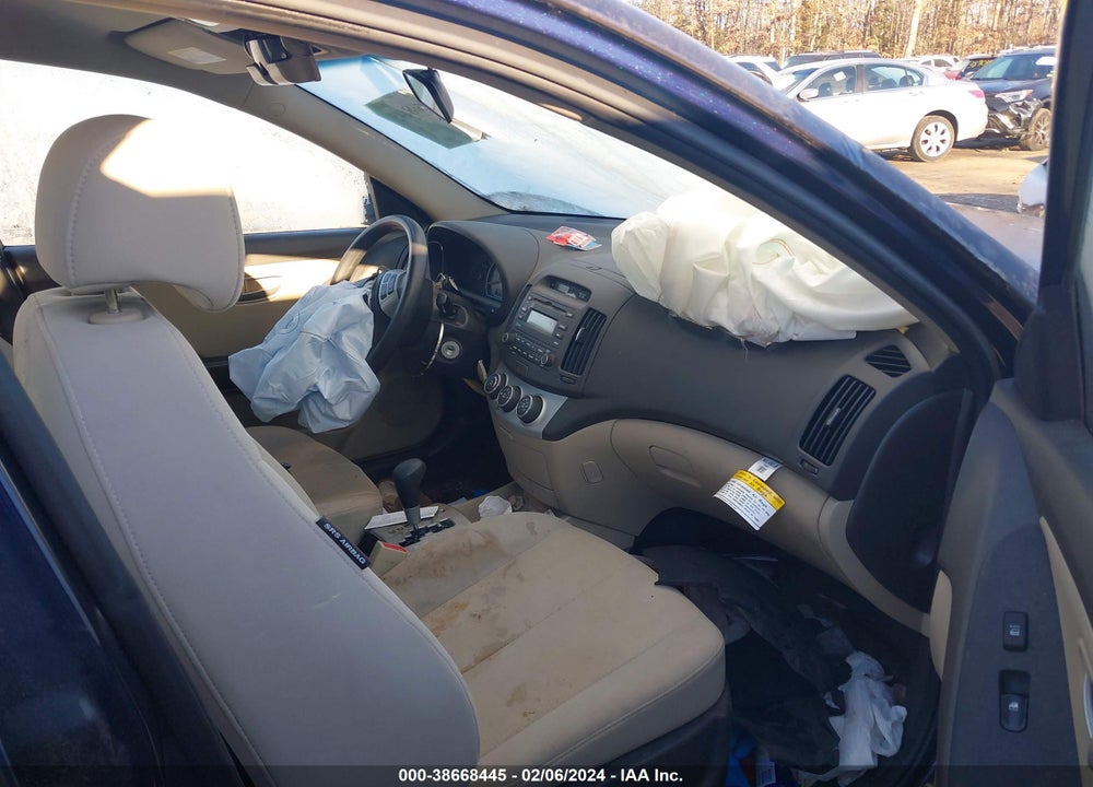 2008 HYUNDAI ELANTRA GLS/SE VIN: KMHDU46DX8U539944