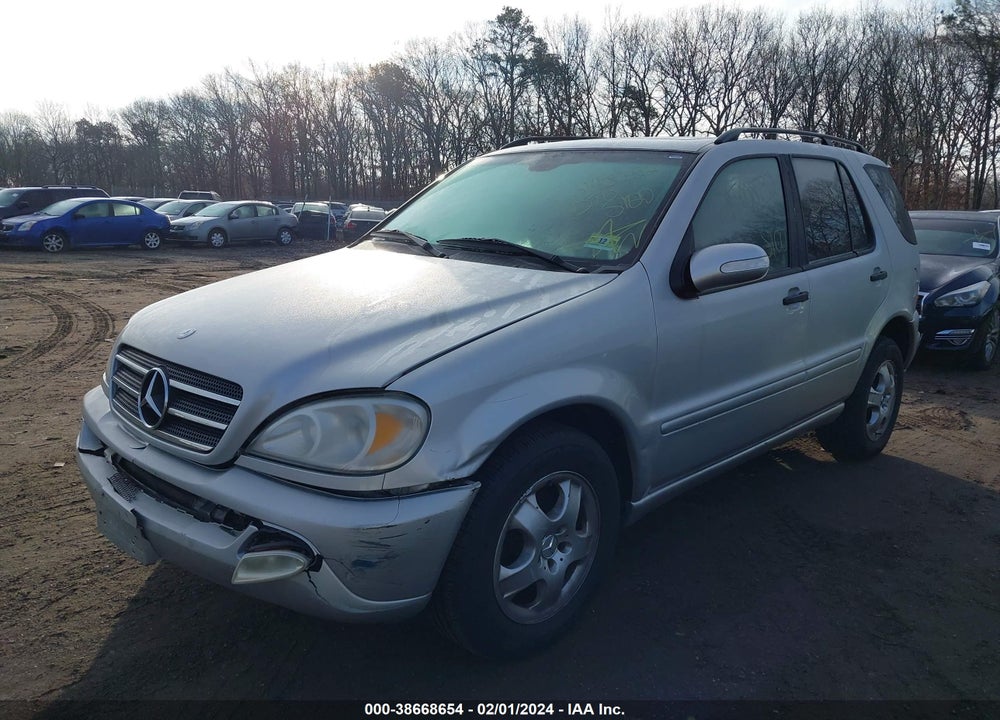 2004 MERCEDES-BENZ ML 350 4MATIC VIN: 4JGAB57E04A465516