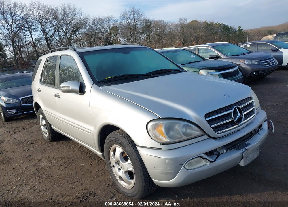 2004 MERCEDES-BENZ ML 350 4MATIC VIN: 4JGAB57E04A465516