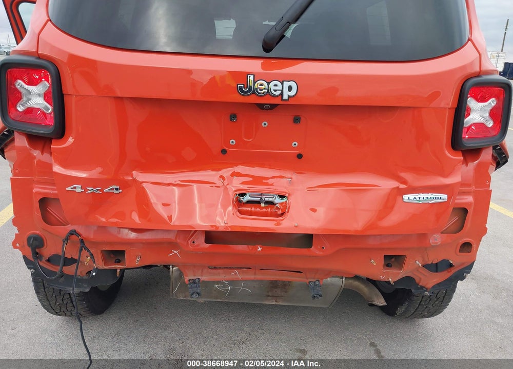 2018 JEEP RENEGADE LATITUDE 4X4 VIN: ZACCJBBB6JPJ37537