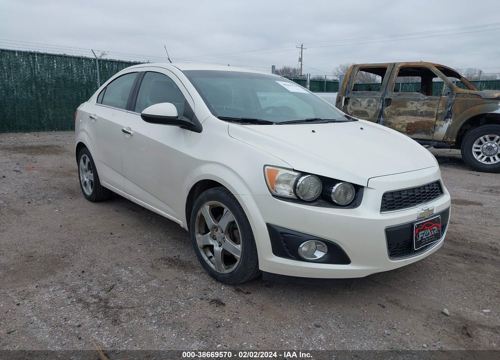 2015 CHEVROLET SONIC LTZ AUTO VIN: 1G1JE5SB2F4106932
