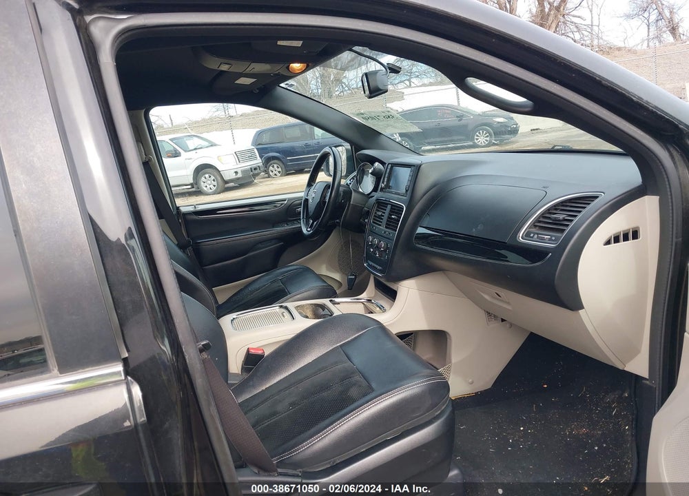 2017 DODGE GRAND CARAVAN SXT VIN: 2C4RDGCG1HR719708