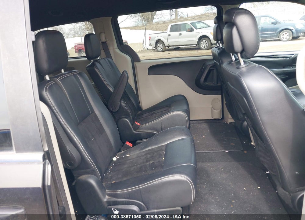 2017 DODGE GRAND CARAVAN SXT VIN: 2C4RDGCG1HR719708