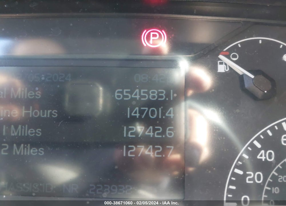 2020 VOLVO VNL VIN: 4V4NC9EH6LN223932