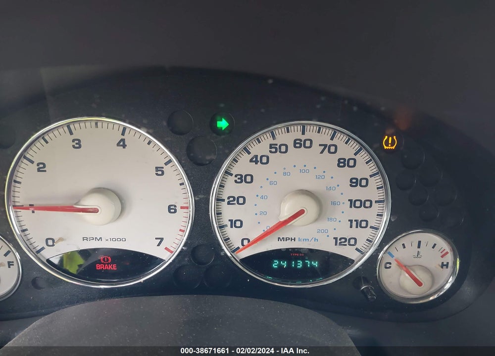 2004 JEEP LIBERTY LIMITED EDITION VIN: 1J4GL58K24W157079