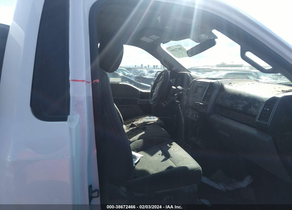 2017 FORD F-150 XLT VIN: 1FTMF1C83HFB90389