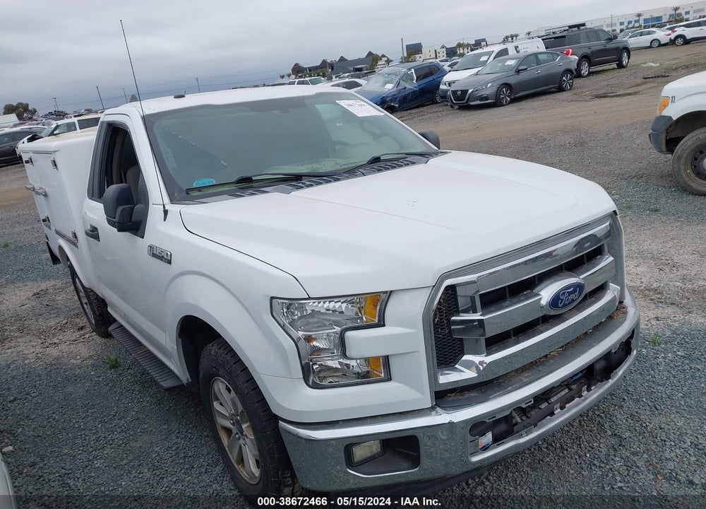 2017 FORD F-150 XLT VIN: 1FTMF1C83HFB90389