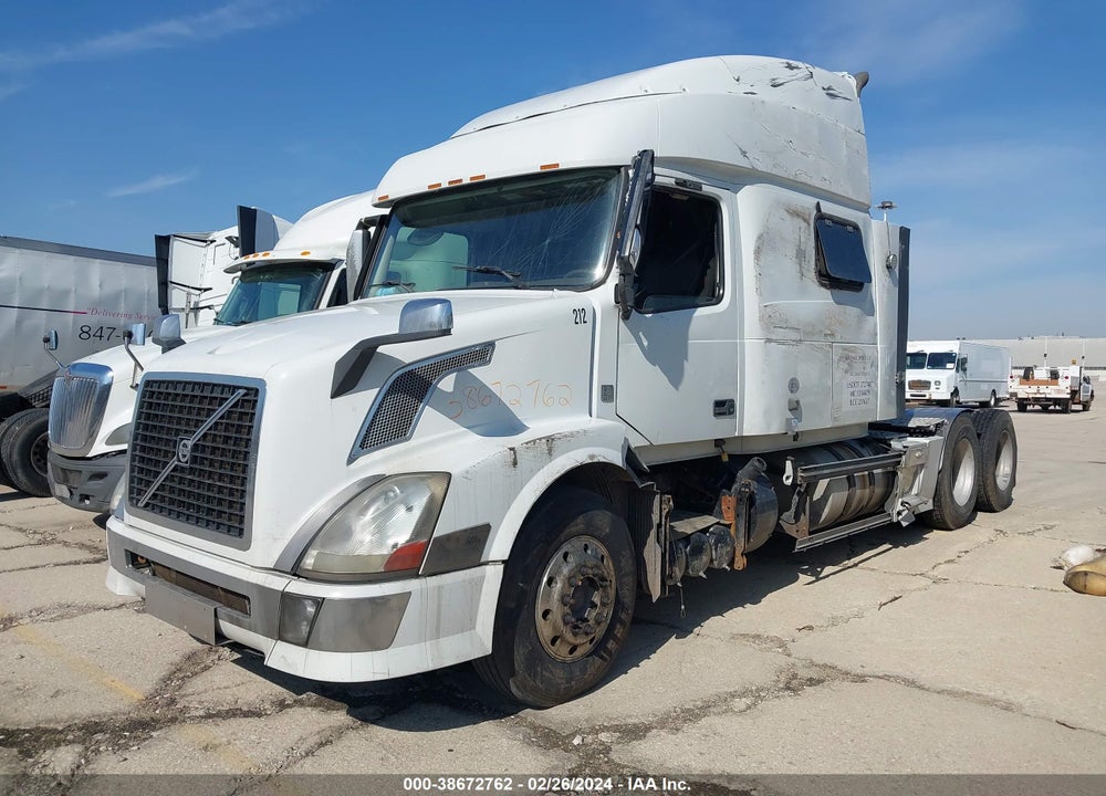 2013 VOLVO VN VNL VIN: 4V4NC9KK5DN561291