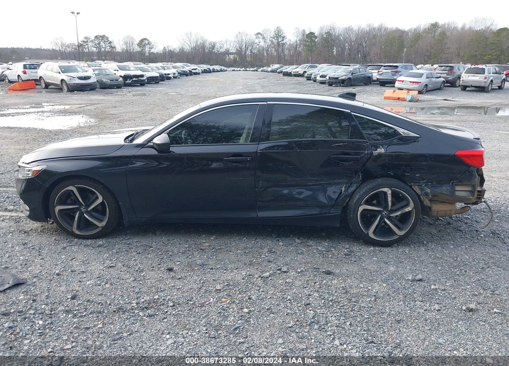 2018 HONDA ACCORD VIN: 1HGCV1F3XJA032988