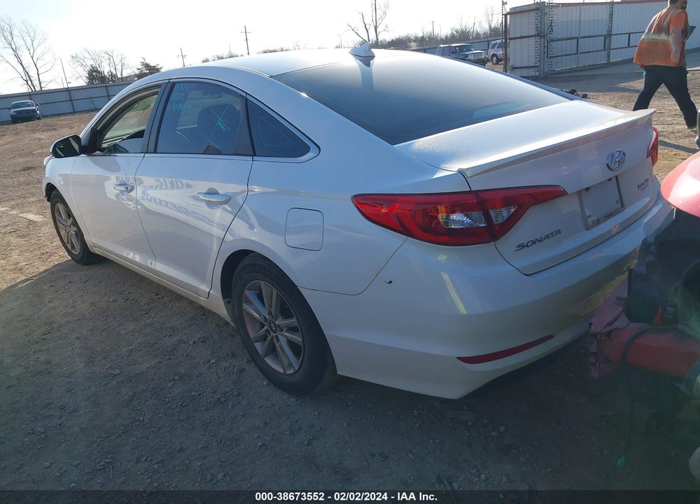 2017 HYUNDAI SONATA VIN: 5NPE24AF4HH559124
