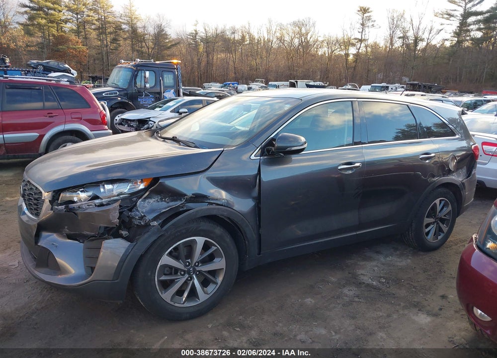 2020 KIA SORENTO 3.3L LX VIN: 5XYPG4A58LG663987