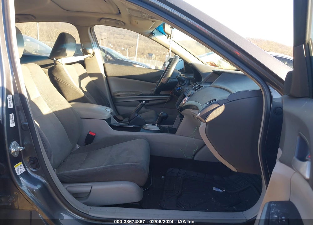 2009 HONDA ACCORD 2.4 EX VIN: 1HGCP26729A002317