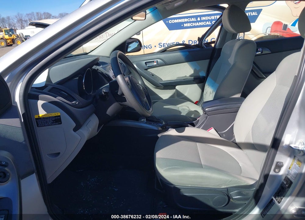 2013 KIA FORTE EX VIN: KNAFU4A25D5724360