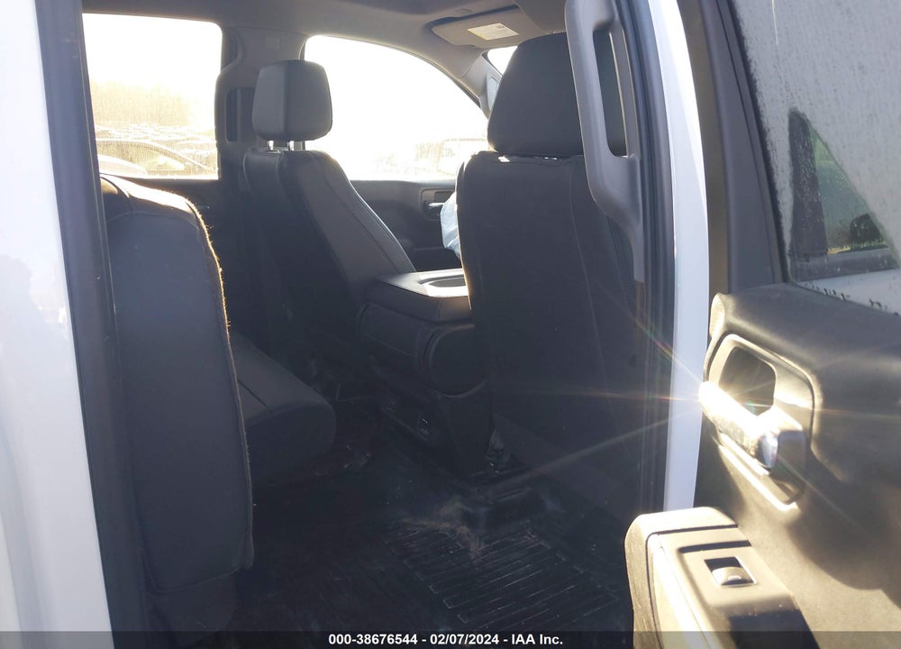 2021 CHEVROLET SILVERADO 1500 4WD DOUBLE CAB STANDARD BED WT VIN: 1GCRYAEH2MZ115463