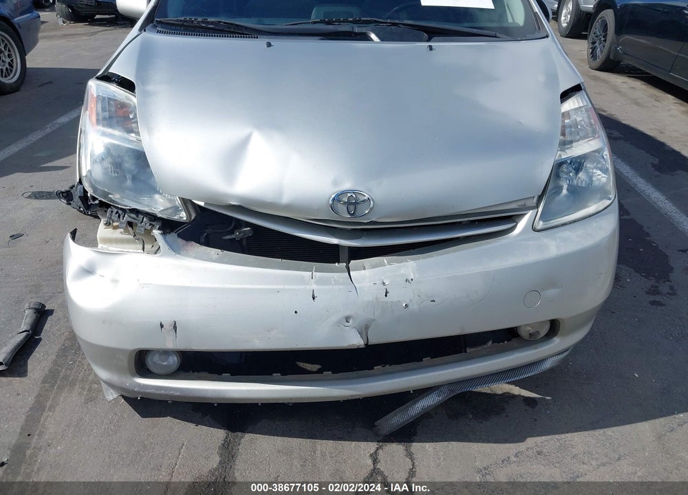 2005 TOYOTA PRIUS VIN: JTDKB20U850126213