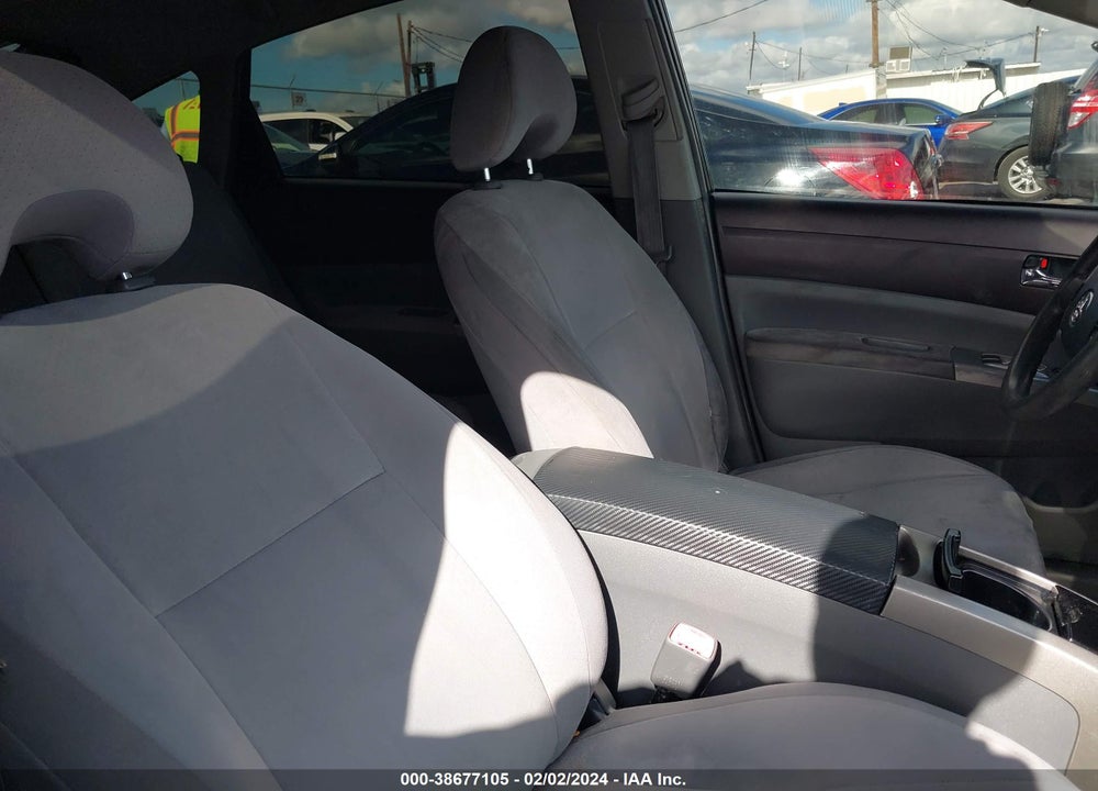 2005 TOYOTA PRIUS VIN: JTDKB20U850126213