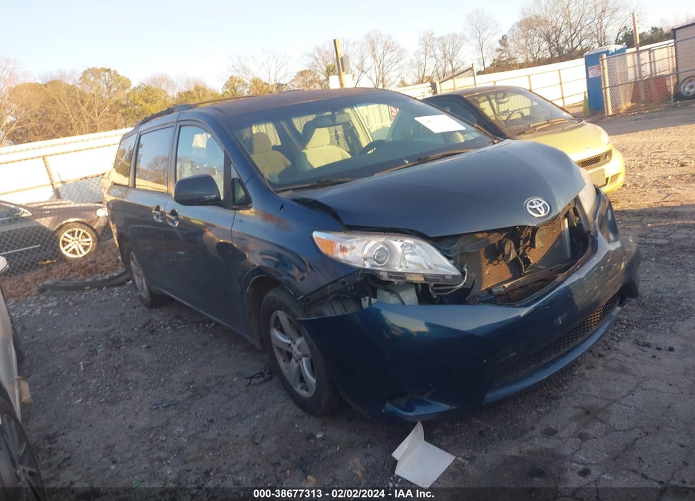 2011 TOYOTA SIENNA LE V6 VIN: 5TDKK3DC1BS001876