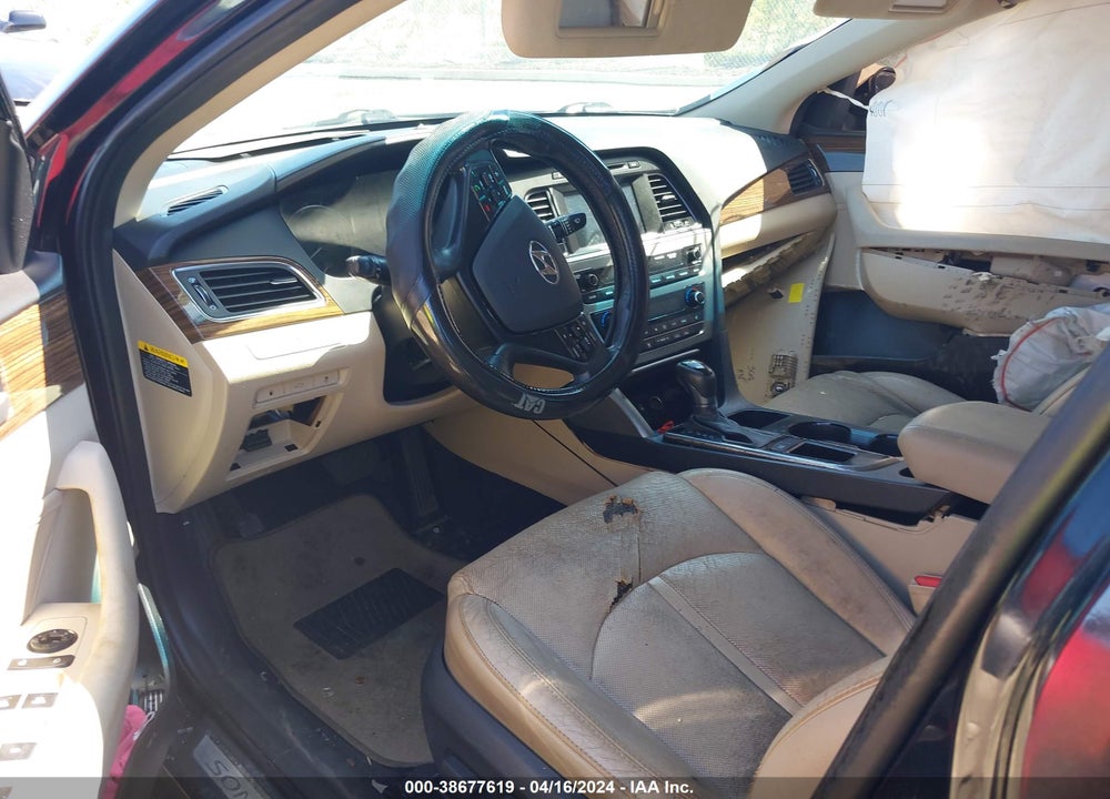 2016 HYUNDAI SONATA VIN: 5NPE34AF1GH410309