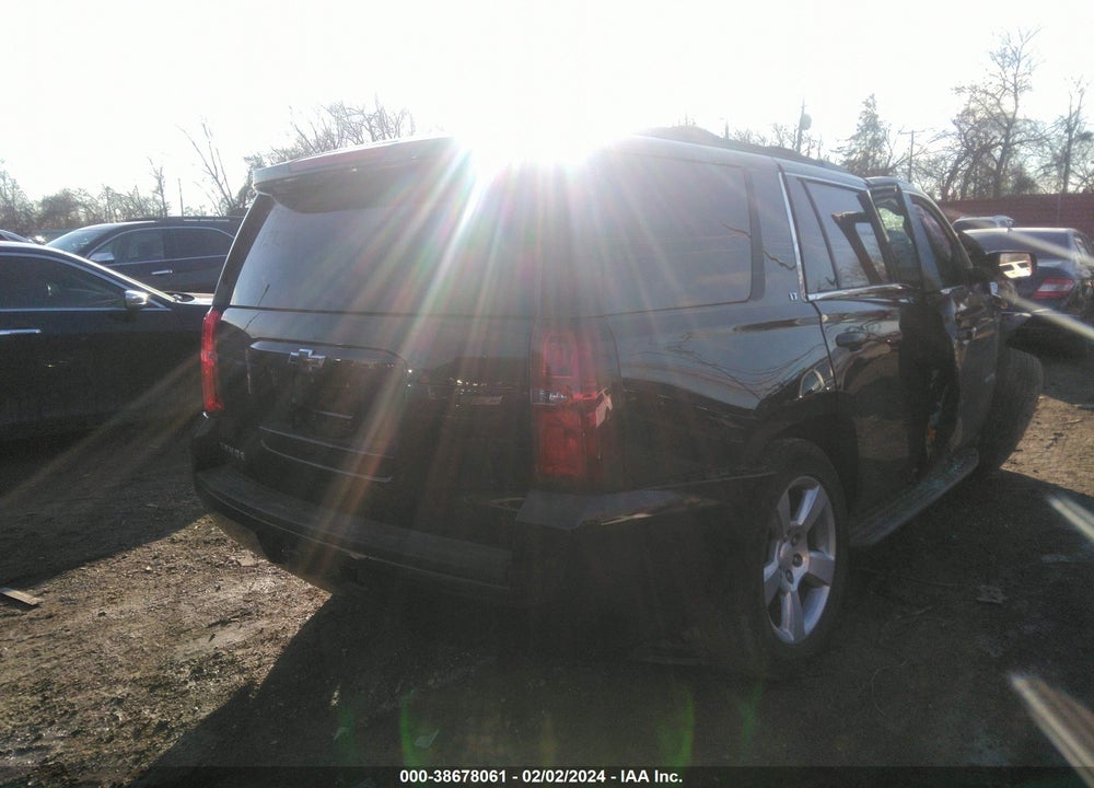 2015 CHEVROLET TAHOE LT VIN: 1GNSKBKC1FR229255