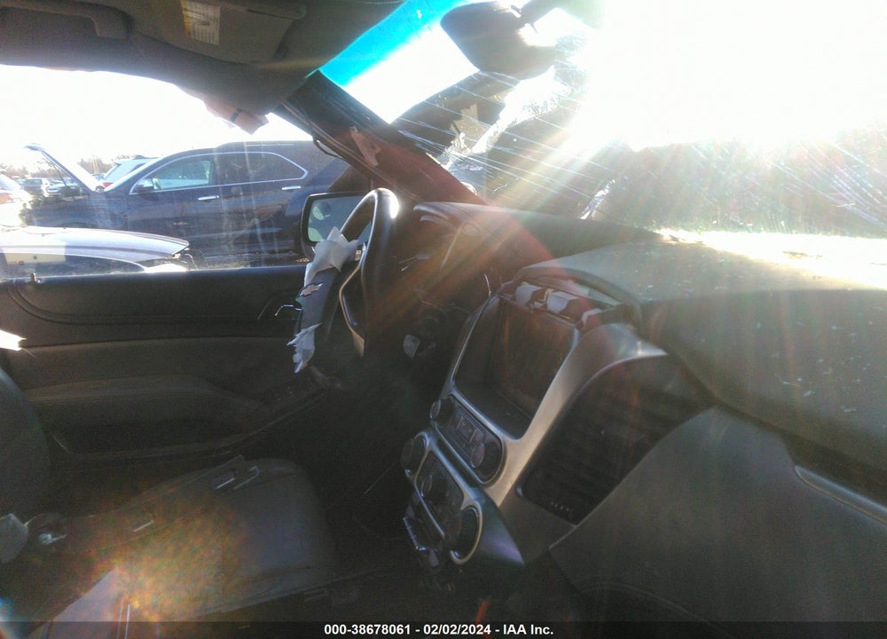 2015 CHEVROLET TAHOE LT VIN: 1GNSKBKC1FR229255