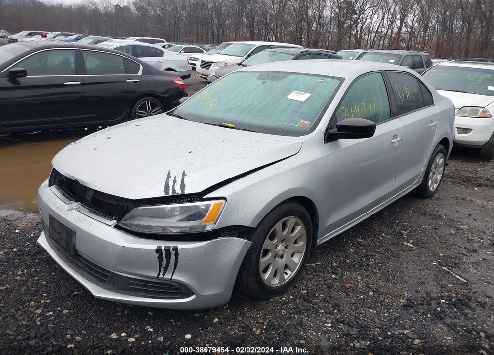 2011 VOLKSWAGEN JETTA 2.0L S VIN: 3VW2K7AJ9BM308221