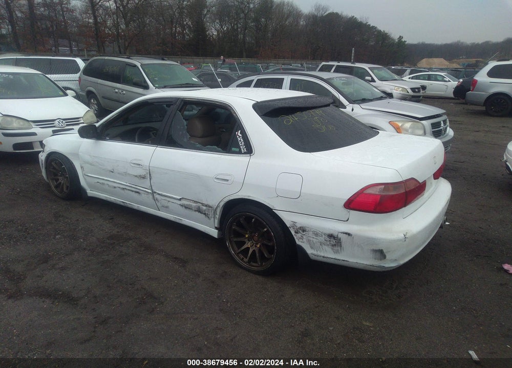 1999 HONDA ACCORD EX VIN: 1HGCG6673XA106545