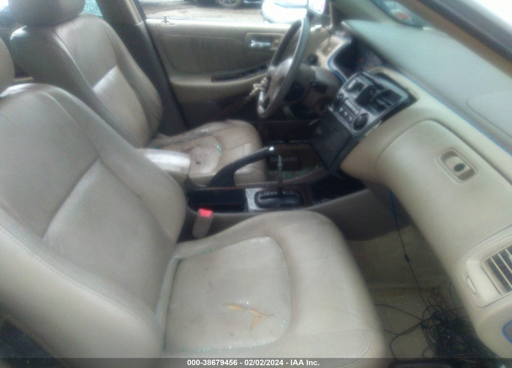 1999 HONDA ACCORD EX VIN: 1HGCG6673XA106545