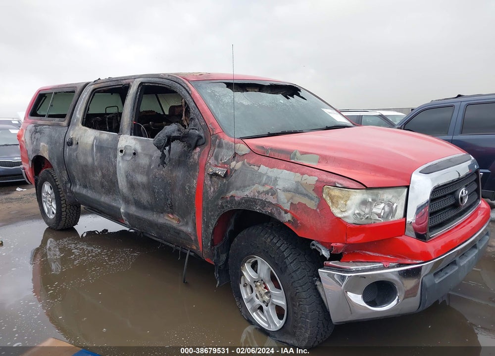 2008 TOYOTA TUNDRA SR5 5.7L V8 VIN: 5TFDV54128X035712