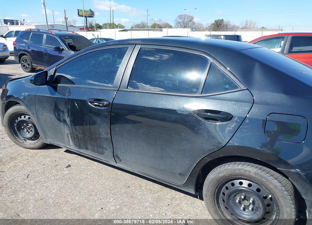 2019 TOYOTA COROLLA LE VIN: 2T1BURHE5KC229252
