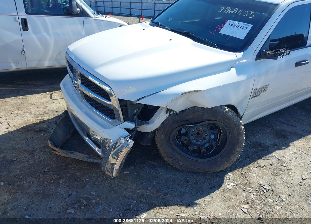 2021 RAM 1500 CLASSIC VIN: 1C6RR6FG0MS551163