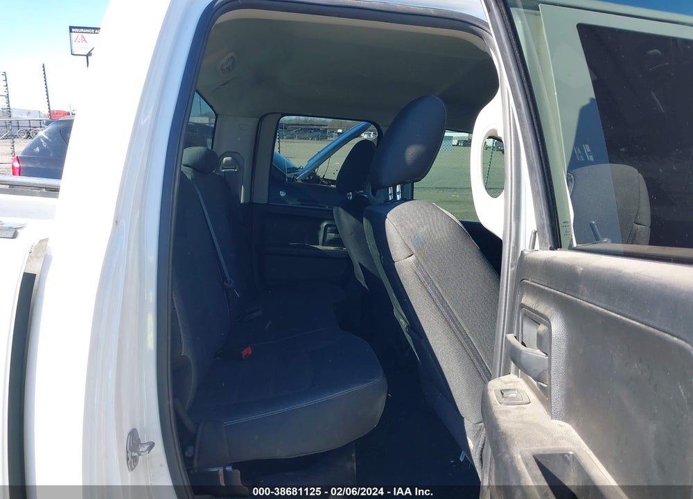 2021 RAM 1500 CLASSIC VIN: 1C6RR6FG0MS551163