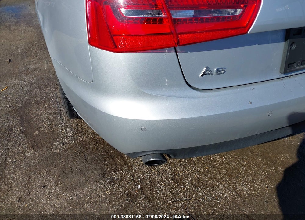 2012 AUDI A6 VIN: WAUGGAFC1CN039072
