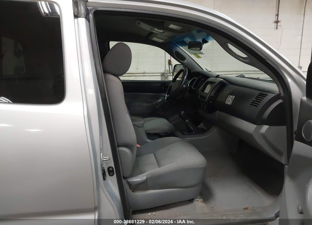 2008 TOYOTA TACOMA BASE V6 VIN: 5TEUU42N78Z525915