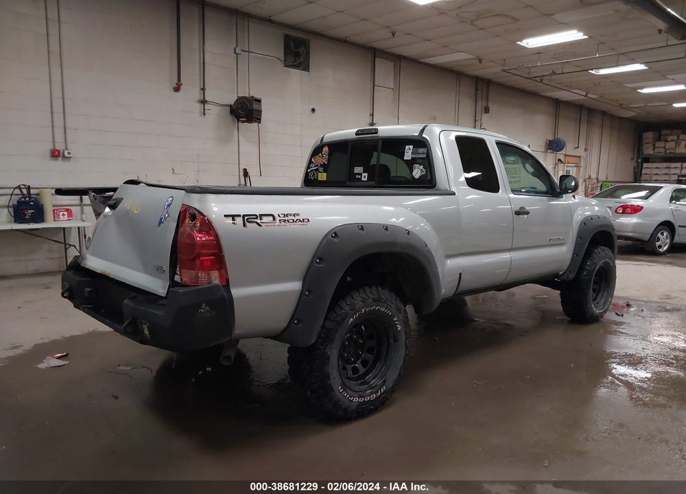 2008 TOYOTA TACOMA BASE V6 VIN: 5TEUU42N78Z525915