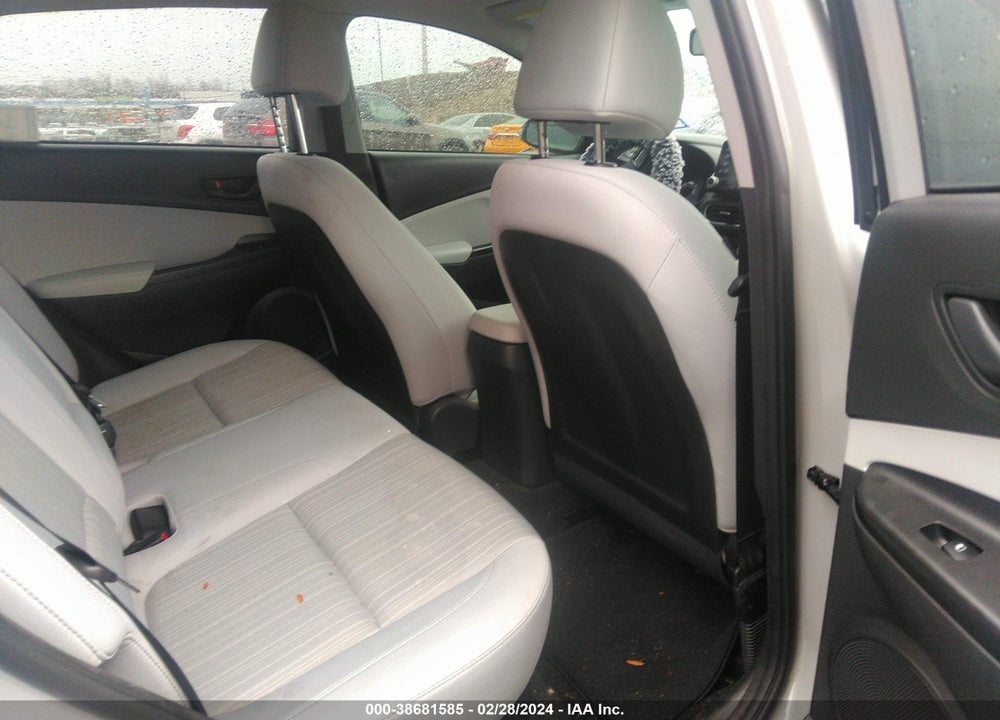 2022 HYUNDAI KONA SEL VIN: KM8K62AB9NU920157