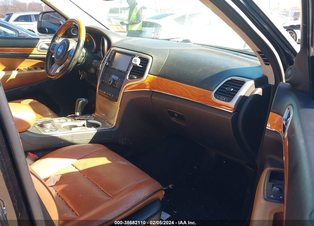 2013 JEEP GRAND CHEROKEE OVERLAND VIN: 1C4RJFCG9DC537082