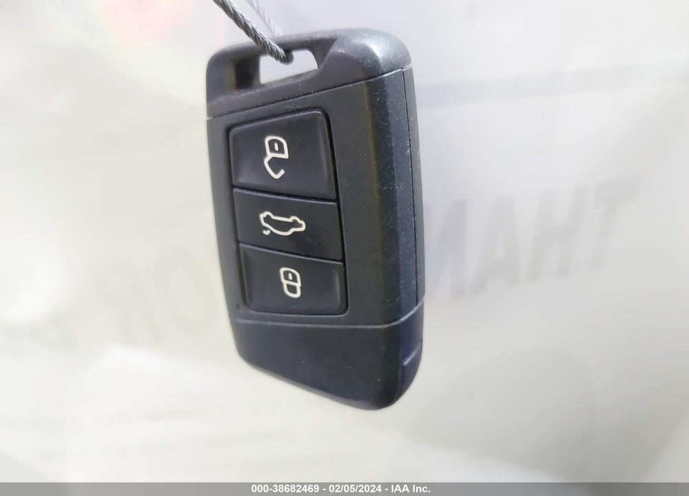 2019 VOLKSWAGEN JETTA 1.4T SEL VIN: 3VWE57BU9KM052997