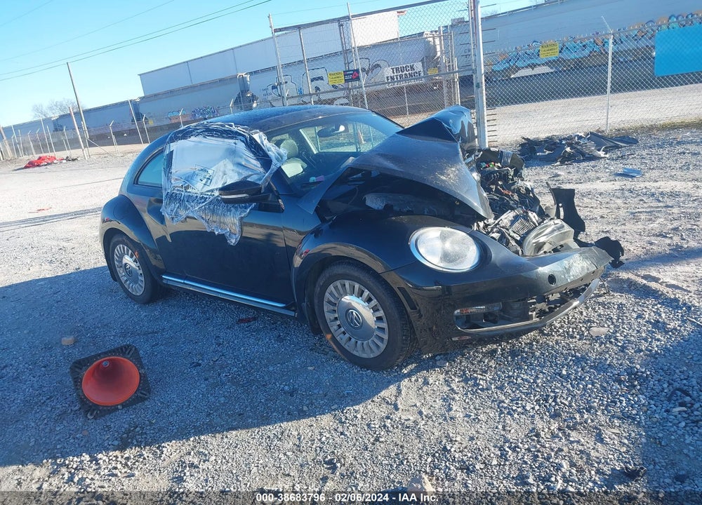 2014 VOLKSWAGEN BEETLE 1.8T VIN: 3VWJ07ATXEM658366