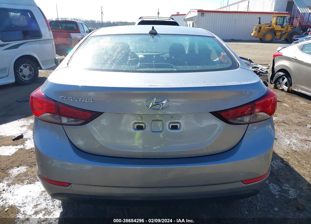 2016 HYUNDAI ELANTRA SE VIN: 5NPDH4AE8GH764168