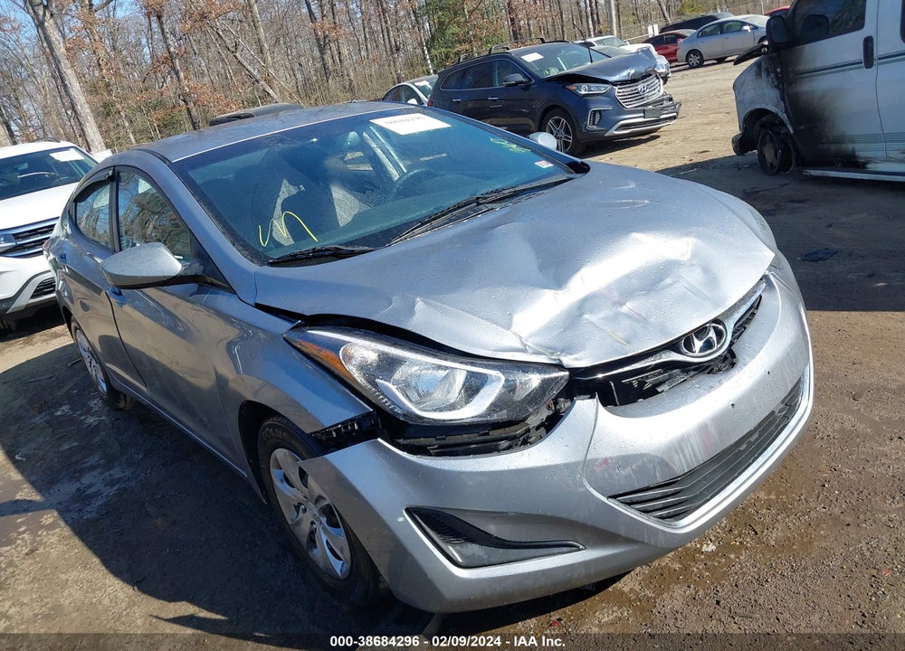 2016 HYUNDAI ELANTRA SE VIN: 5NPDH4AE8GH764168