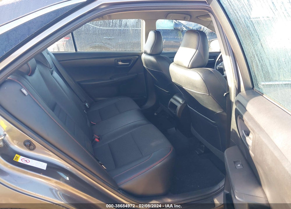 2016 TOYOTA CAMRY SE VIN: 4T1BF1FK2GU522827