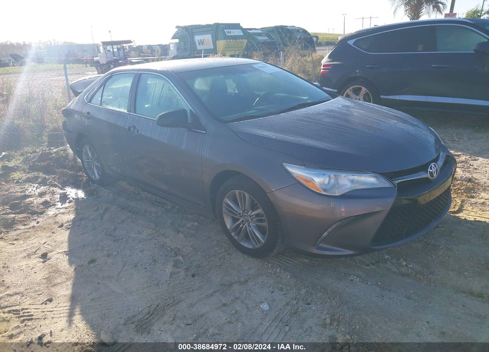 2016 TOYOTA CAMRY SE VIN: 4T1BF1FK2GU522827