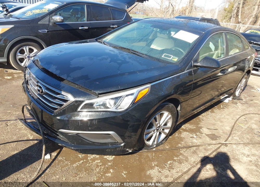2016 HYUNDAI SONATA SE VIN: 5NPE24AF1GH380974