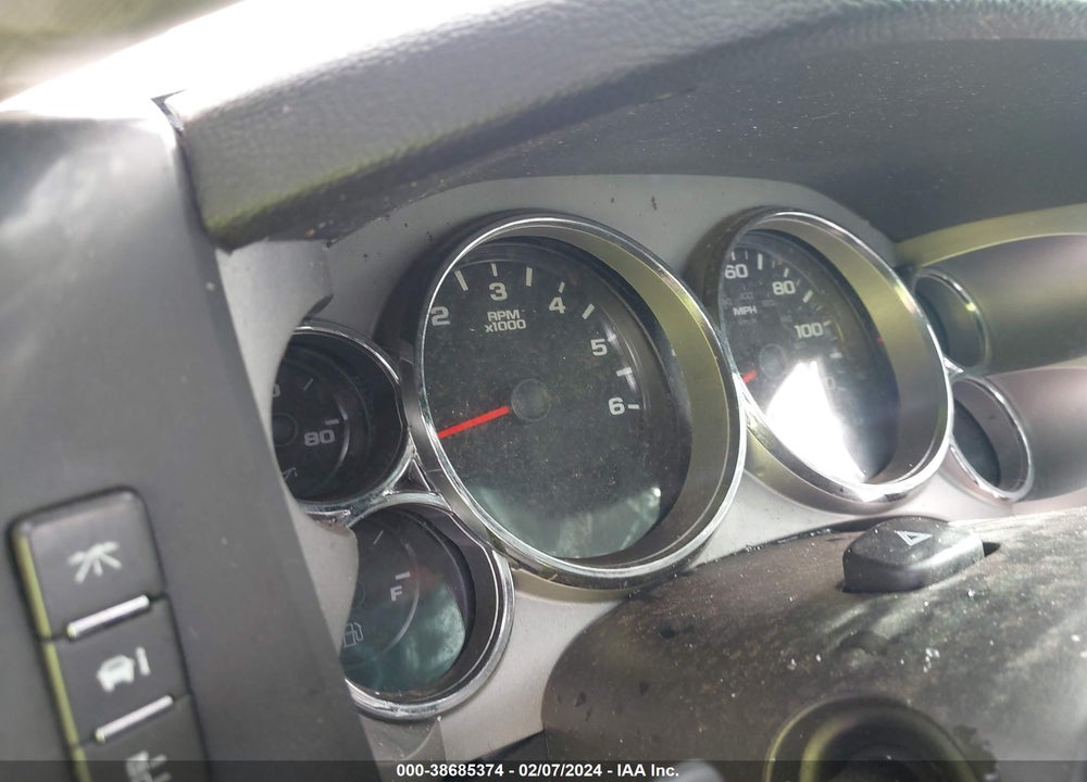 2008 CHEVROLET SILVERADO 1500 LT1 VIN: 2GCEC19J381122513