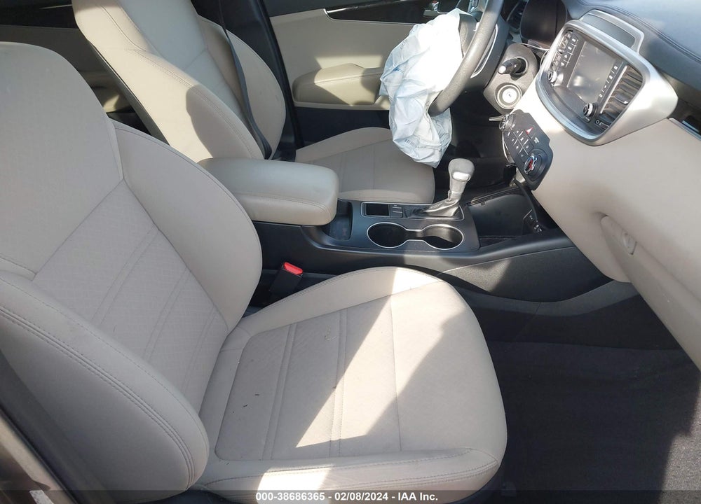 2020 KIA SORENTO 2.4L LX VIN: 5XYPG4A34LG645534