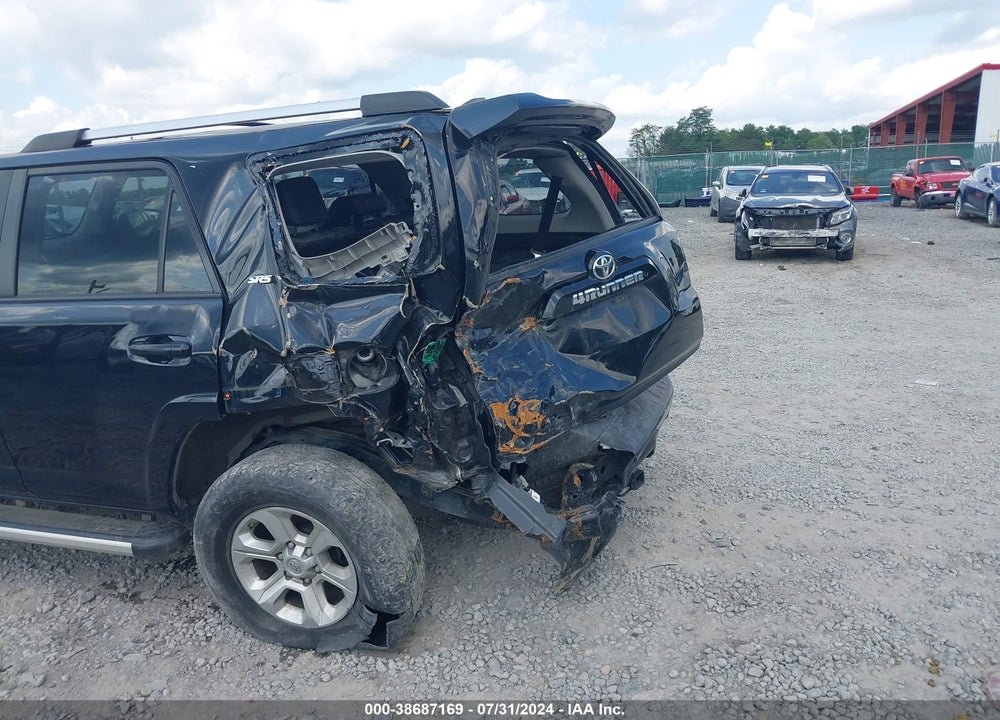 2019 TOYOTA 4RUNNER SR5 PREMIUM VIN: JTEBU5JR5K5639662