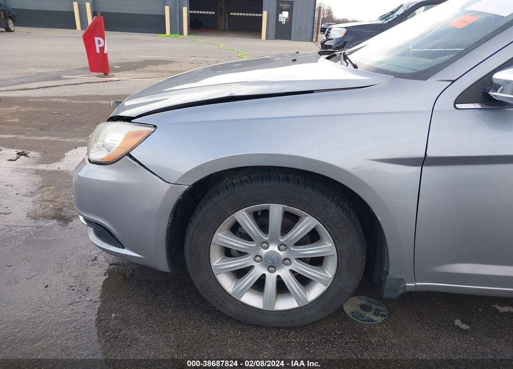 2014 CHRYSLER 200 LIMITED VIN: 1C3CCBCG8EN176995