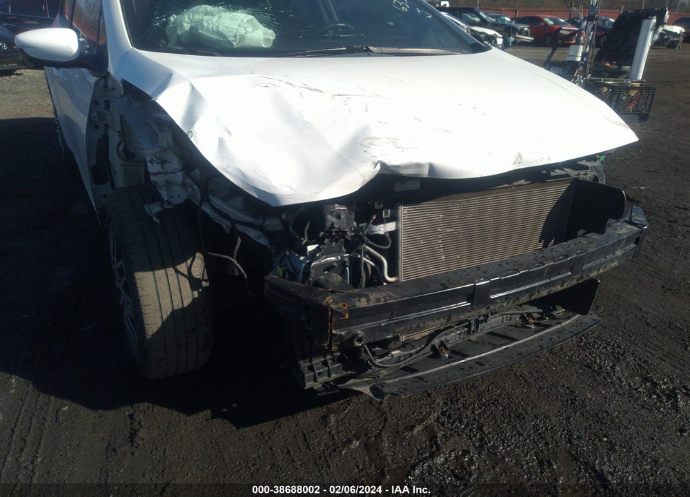 2017 KIA FORTE VIN: 3KPFK4A72HE063305
